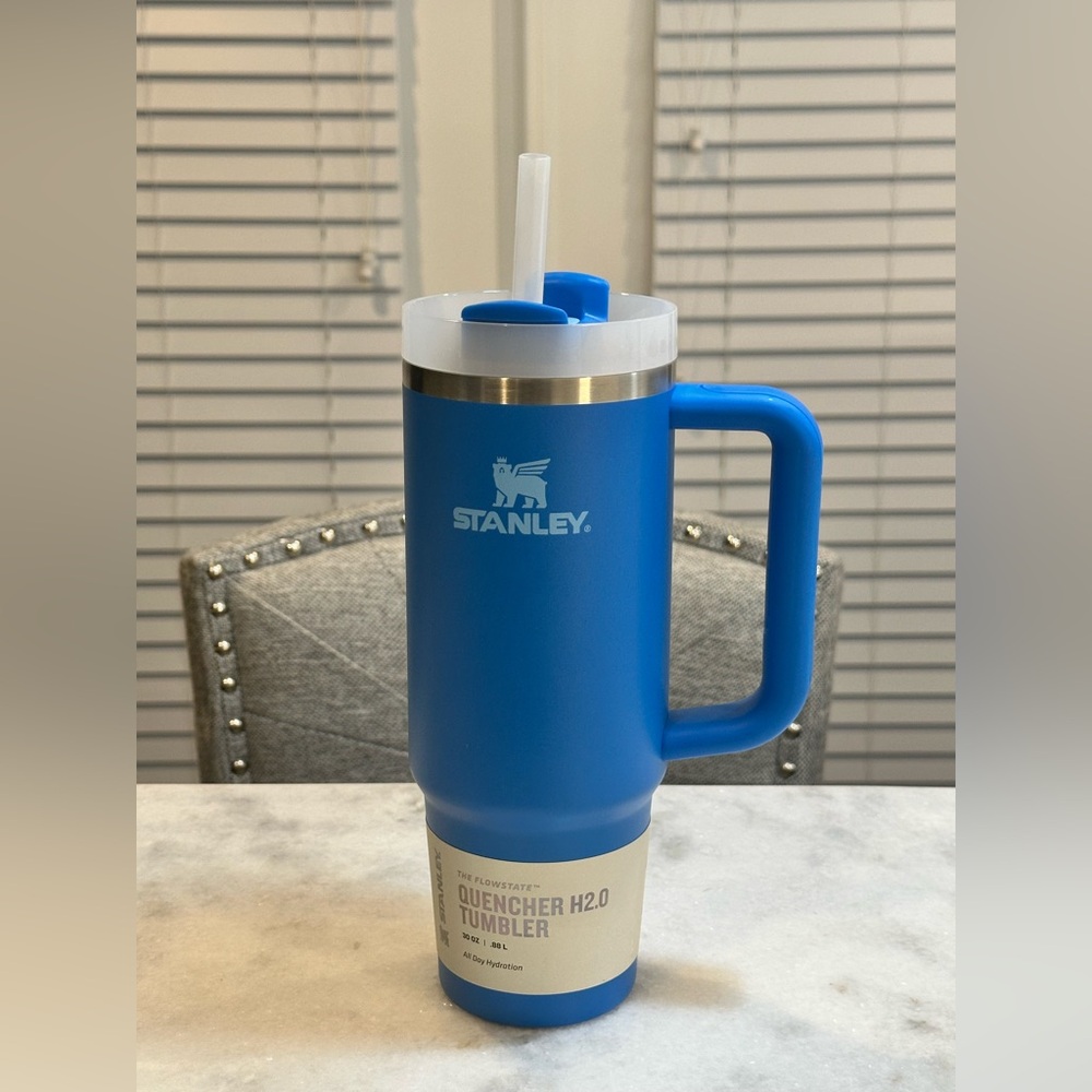 Stanley Blue Stainless Steel 30oz Quencher H2.0 Tumbler